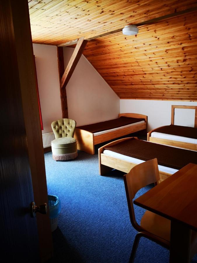 Fuzinarska Kuca Hotell Fužine Exteriör bild